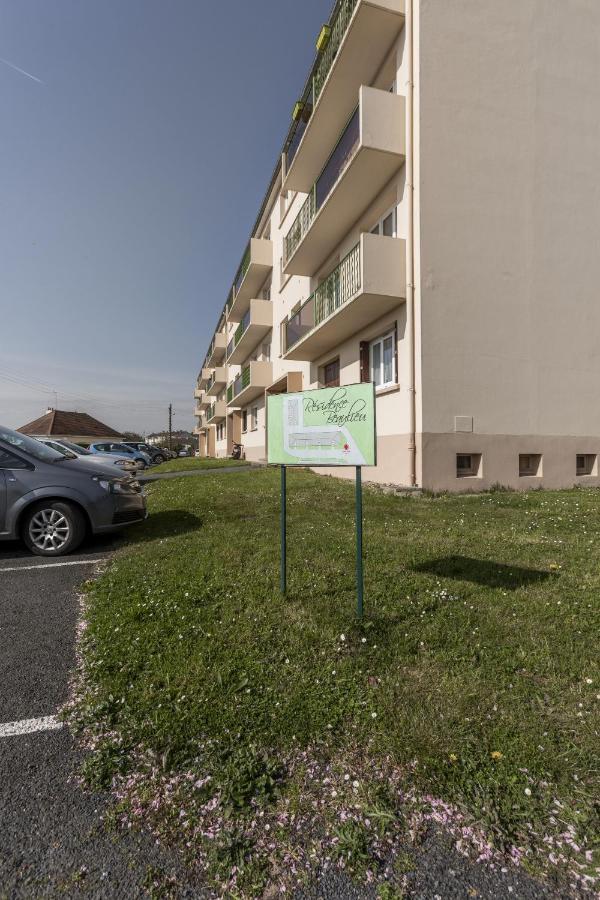 Lacolline-Ponthebert,Com - Appartement Entier Renove -Grand Parking Gratuit, Tout Equipe, Confortable, Netflix Et Amazon Prime Gratuits Et Illimites, Matelas Emma, Lave Linge, Vue Sur La Vallee, Rdc Exterior foto