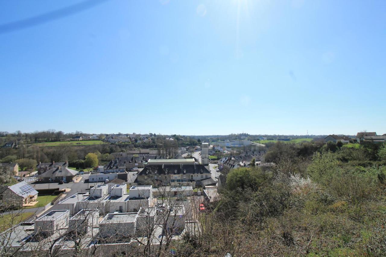 Lacolline-Ponthebert,Com - Appartement Entier Renove -Grand Parking Gratuit, Tout Equipe, Confortable, Netflix Et Amazon Prime Gratuits Et Illimites, Matelas Emma, Lave Linge, Vue Sur La Vallee, Rdc Exterior foto